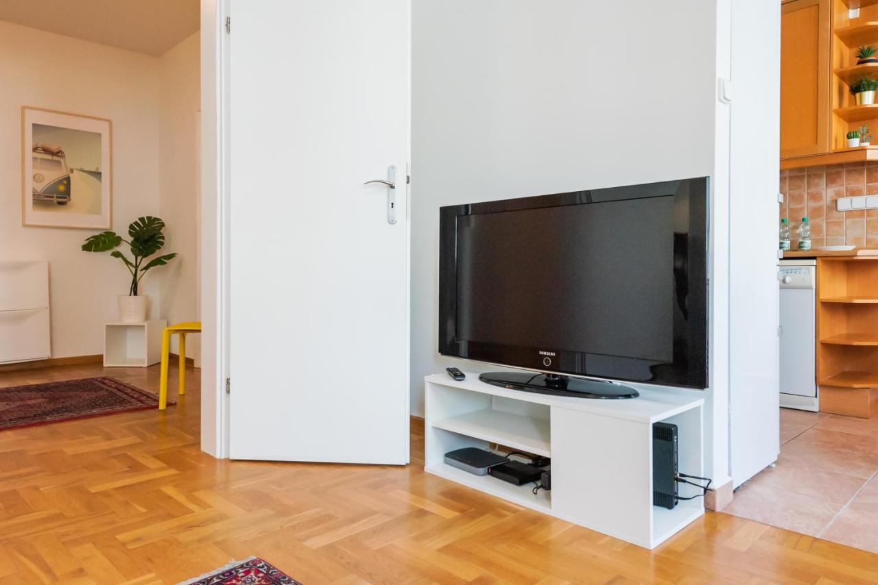 New Town Spacious Apartment Warsawa Bagian luar foto